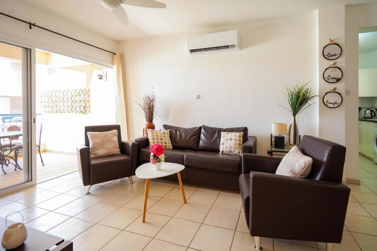 דירות Paphos Resitour - Regina Gardens מראה חיצוני תמונה