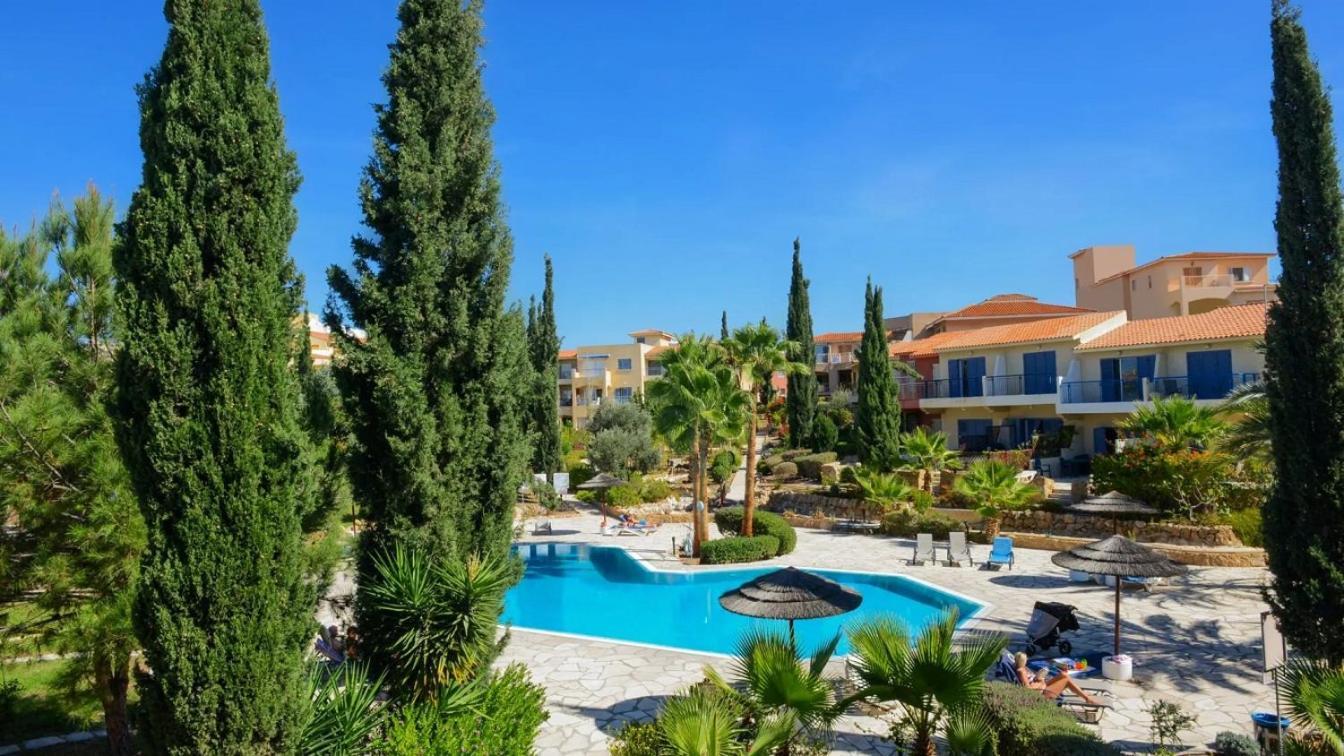 דירות Paphos Resitour - Regina Gardens מראה חיצוני תמונה